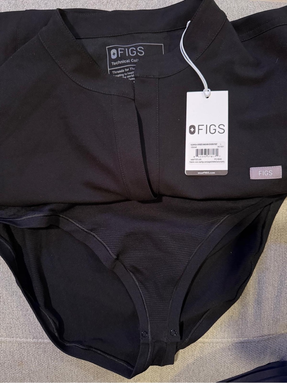 Figs Black Rafaela oversized mandarin scrub bodysuit Large NWT
